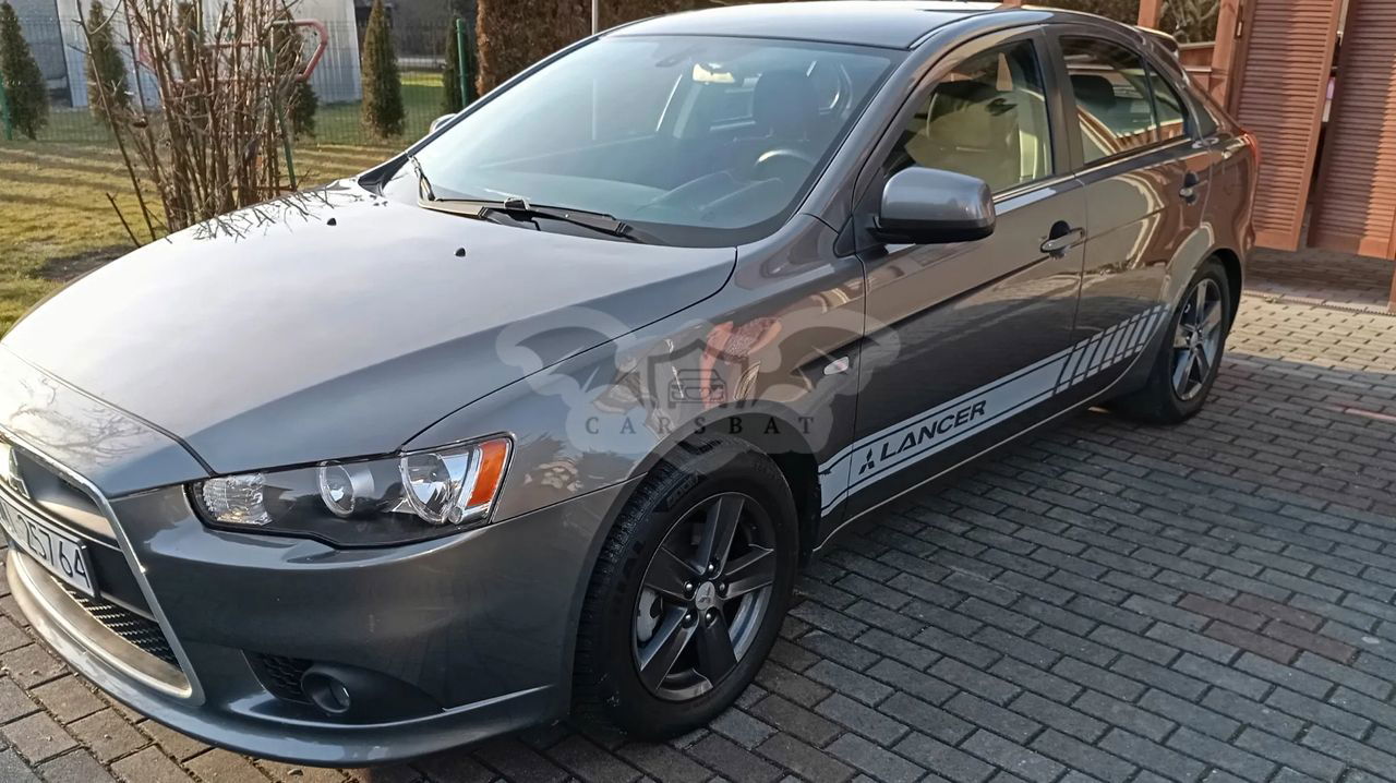 Mitsubishi Lancer IX 1.8 Invite 2010