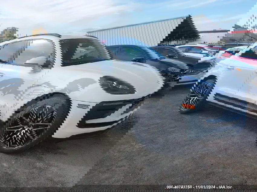 Porsche Macan II T 2023