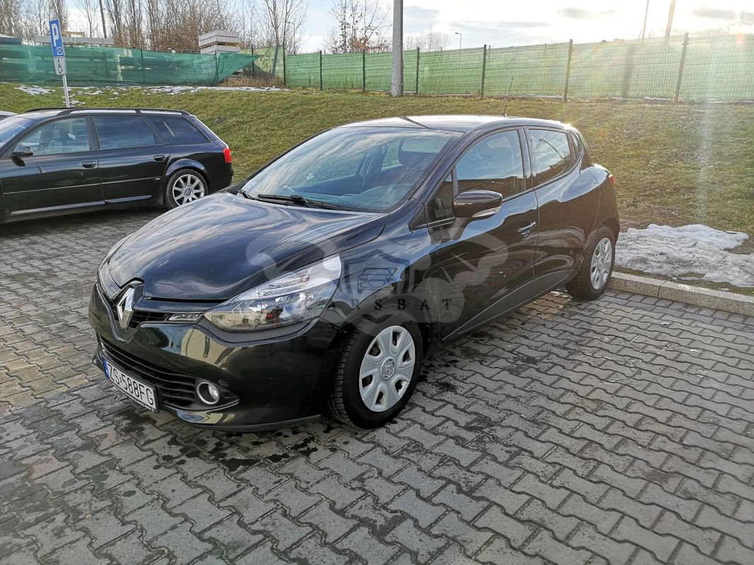 Renault Clio IV 1.2 16V Dynamique 2015