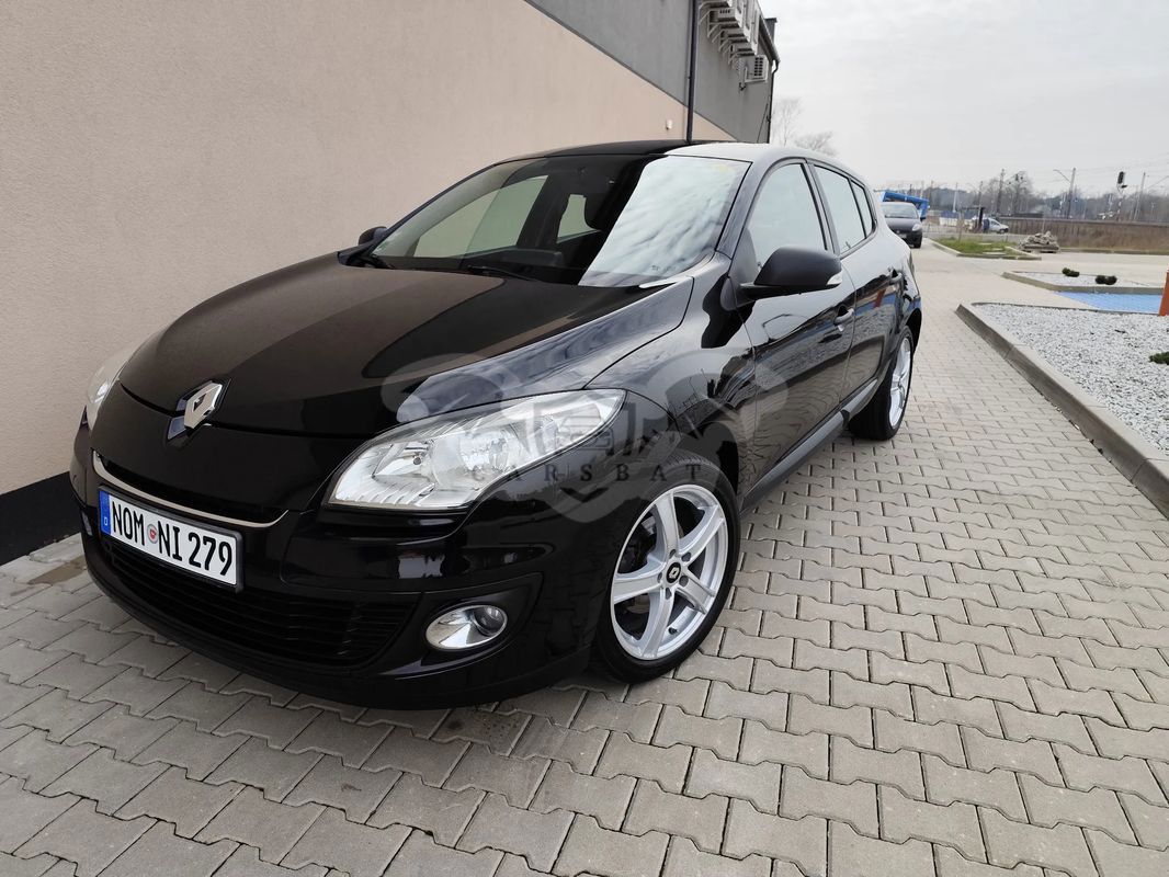 Renault Megane III 1.6 16V 100 TomTom Edition 2013