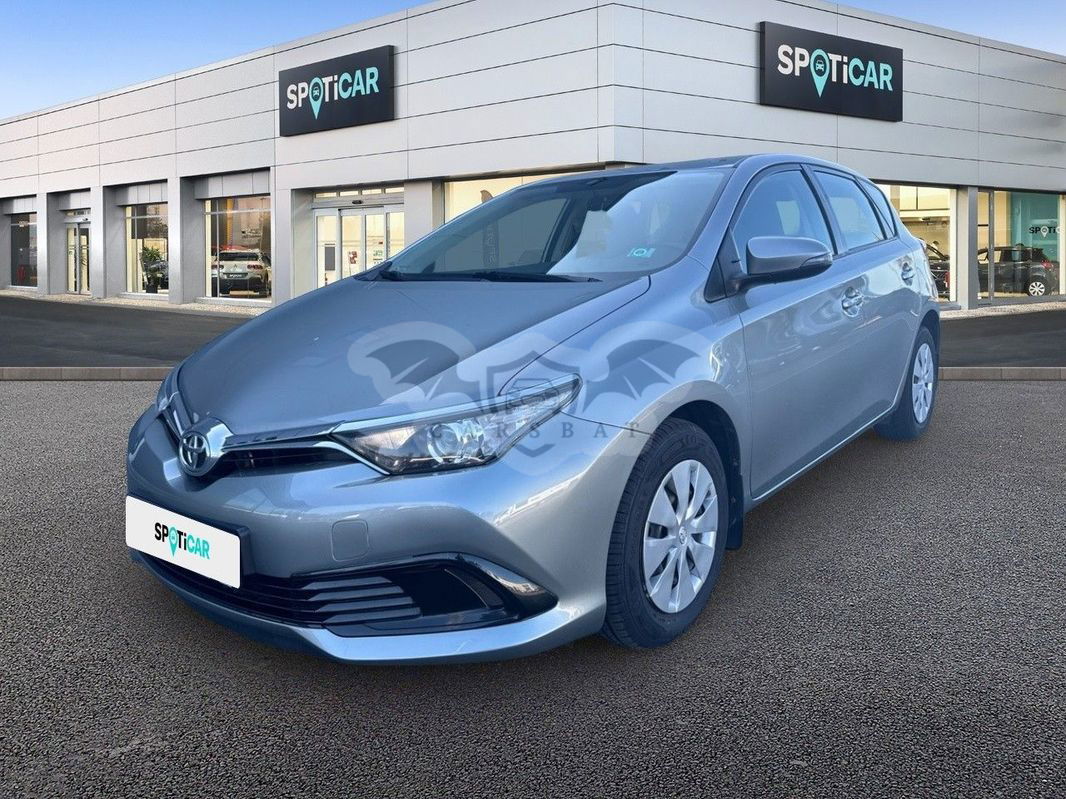 Toyota Auris II 1.33 VVT-i Active 2018