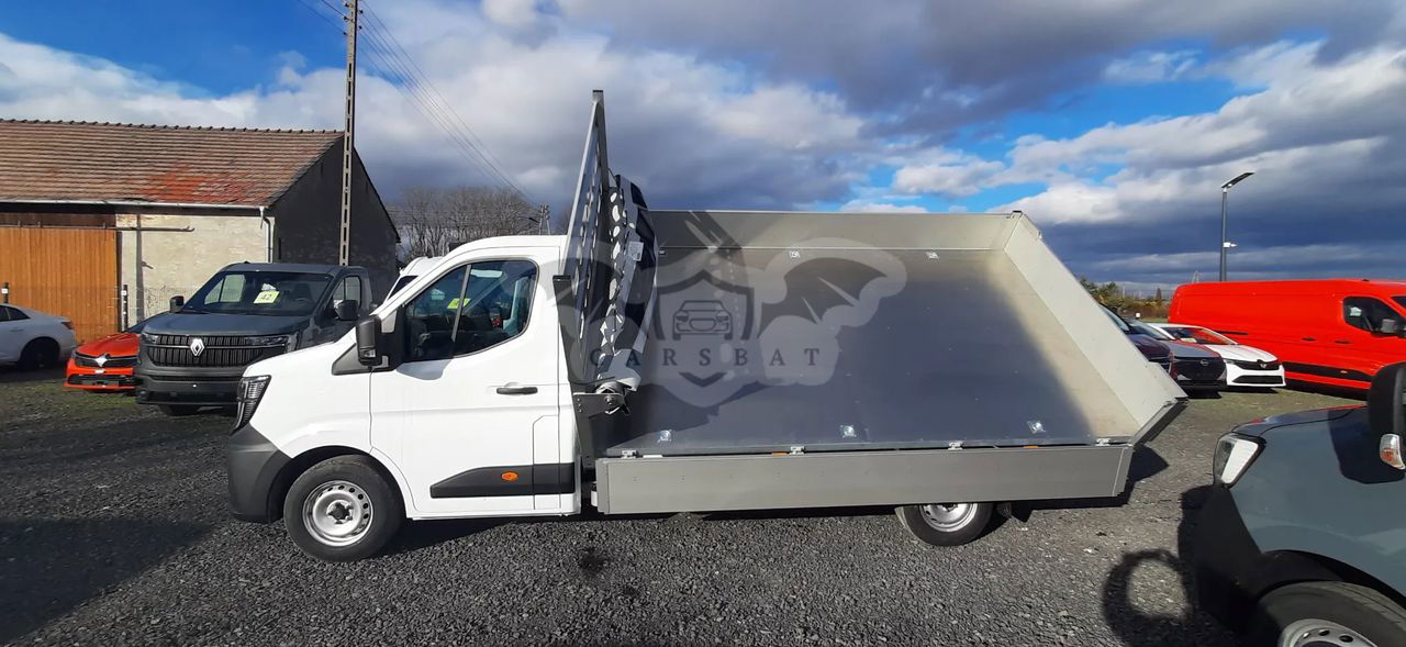 Renault Master 2025