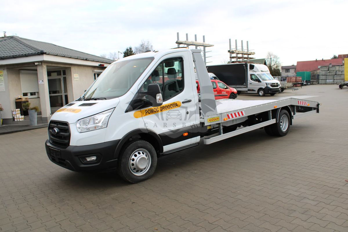 Ford Transit 2024