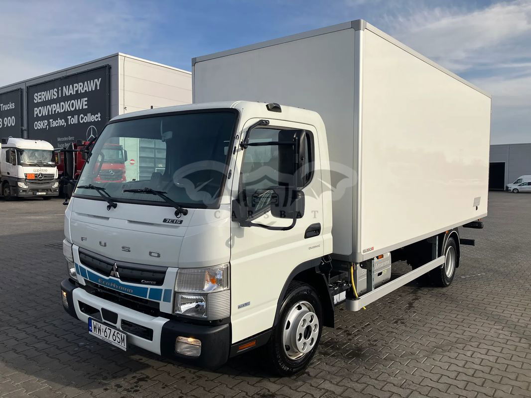 Mitsubishi Fuso Canter 2021