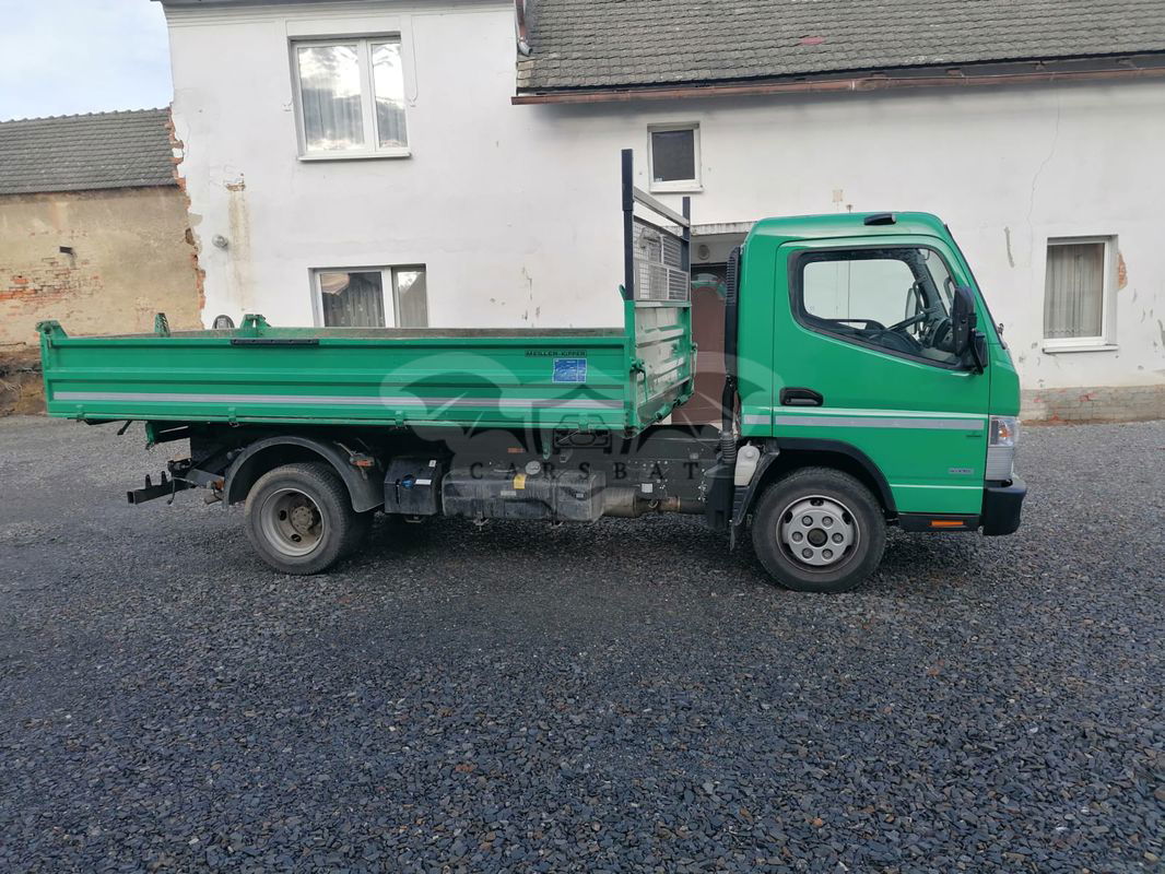 Mitsubishi Fuso Canter 2020