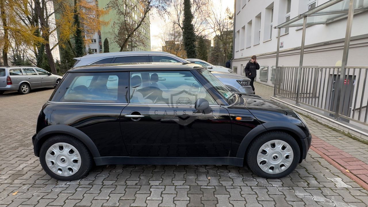 Mini One Standard 2004