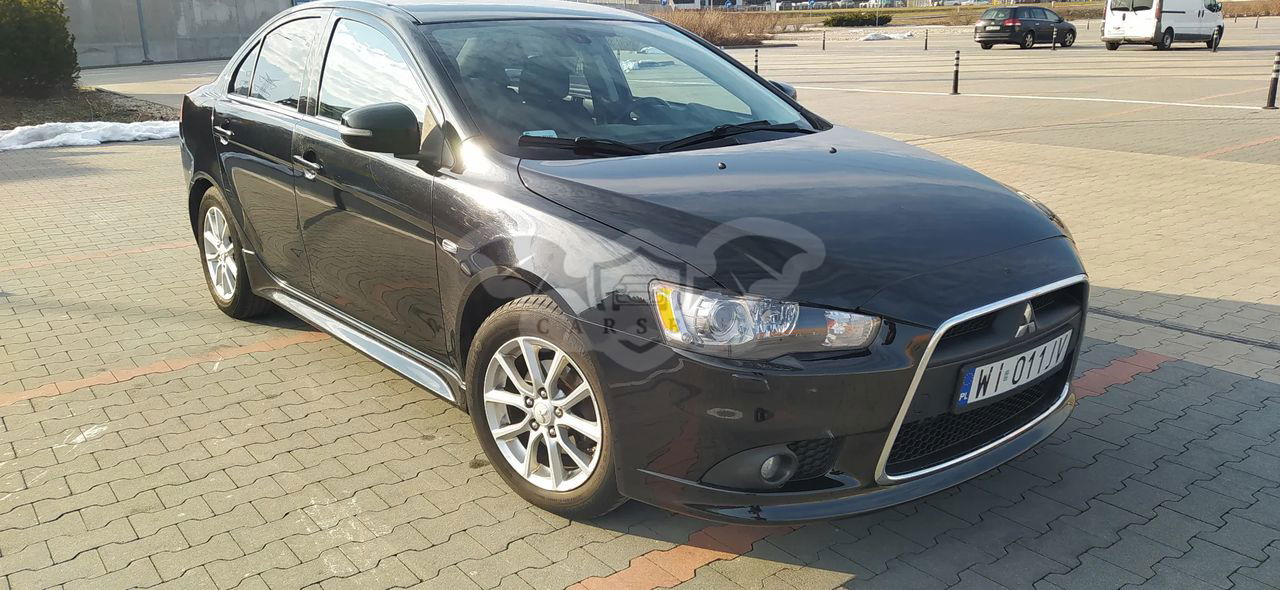 Mitsubishi Lancer IX 1.6 Intense 2015