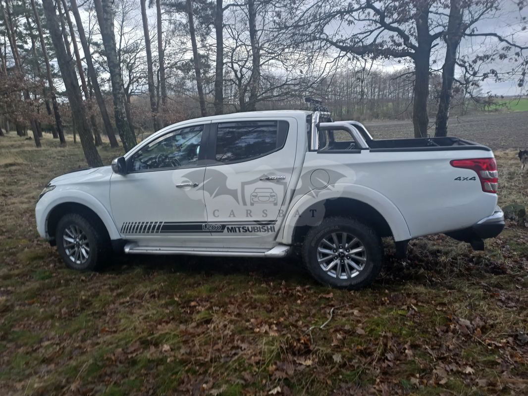 Mitsubishi L200 2.4 d CC Invite 2017