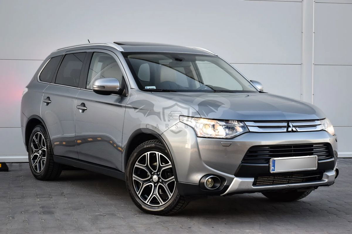 Mitsubishi Outlander III 2.2 DID Intense + 2014