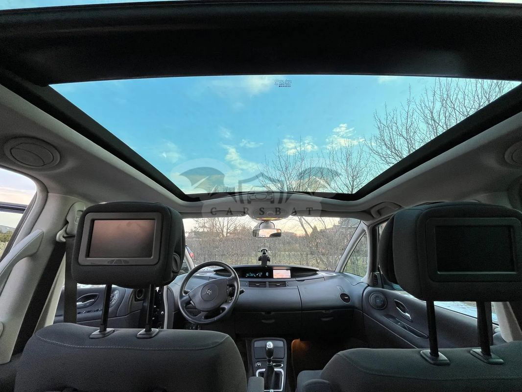 Renault Espace IV 2.0 16V Authentique 2008