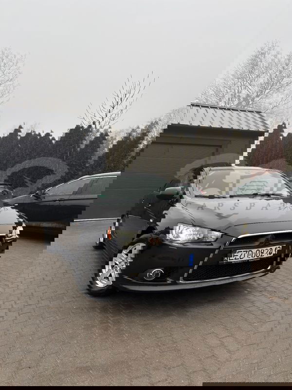 Mitsubishi Lancer IX 1.8 Intense 2010
