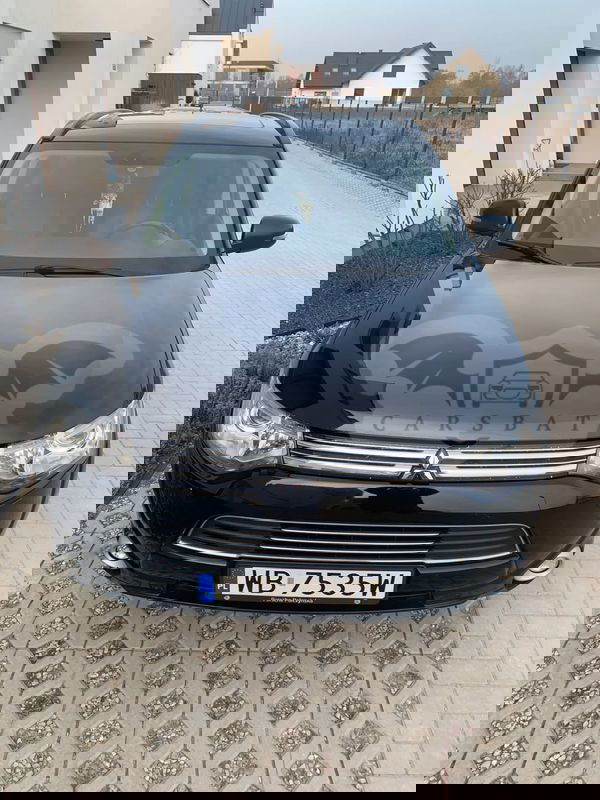 Mitsubishi Outlander III 2013