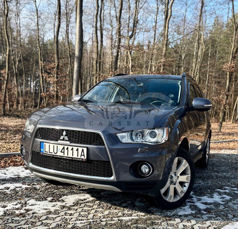 Mitsubishi Outlander II 2.0 2WD 2011