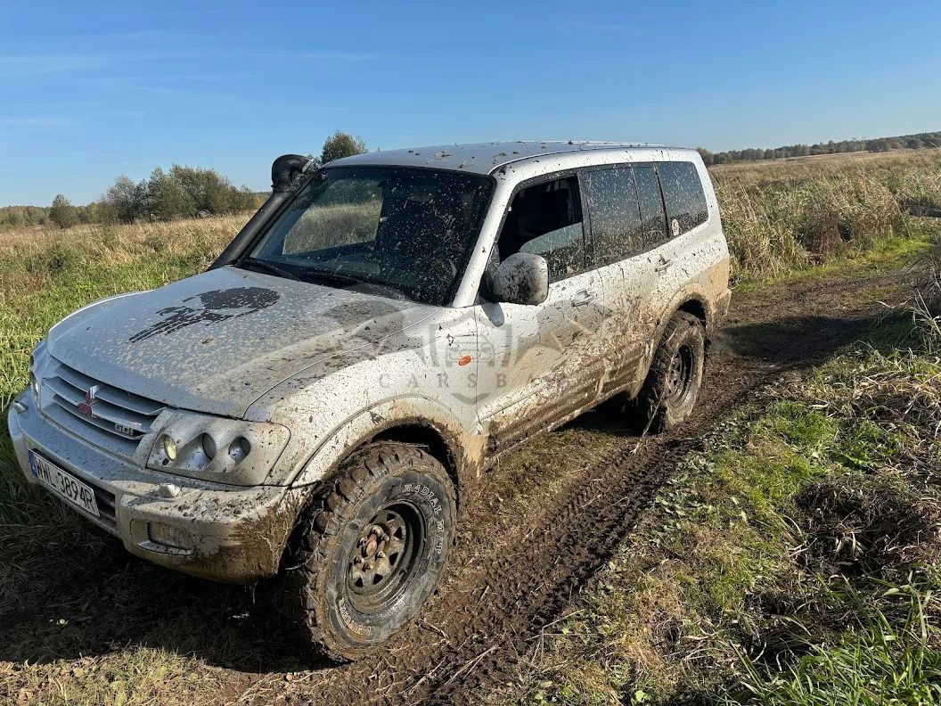 Mitsubishi Pajero III 3.5 V6 GDI 7os (lea) 2000
