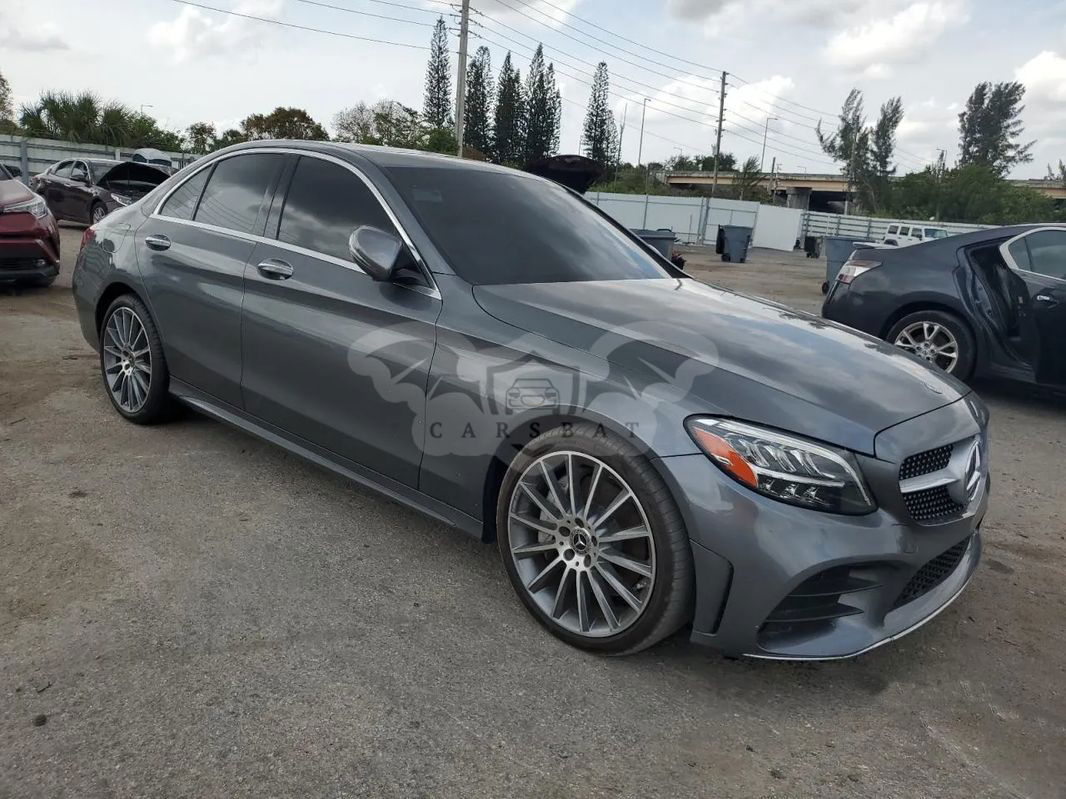 Mercedes-Benz C W205 300 9G-TRONIC AMG Line 2018