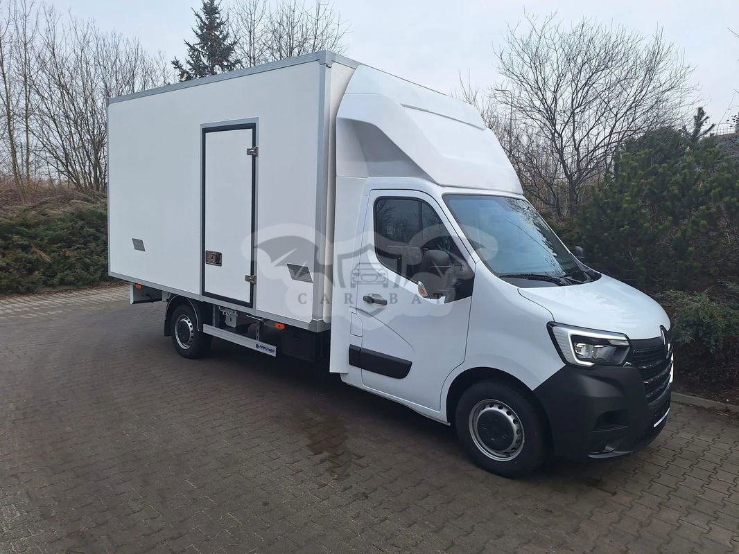 Renault Master 2025