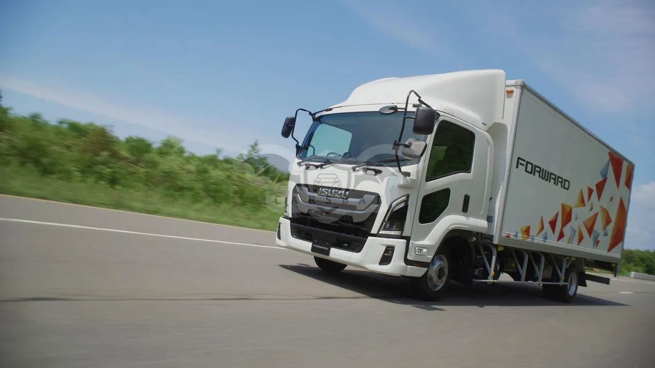 Isuzu F14 2025