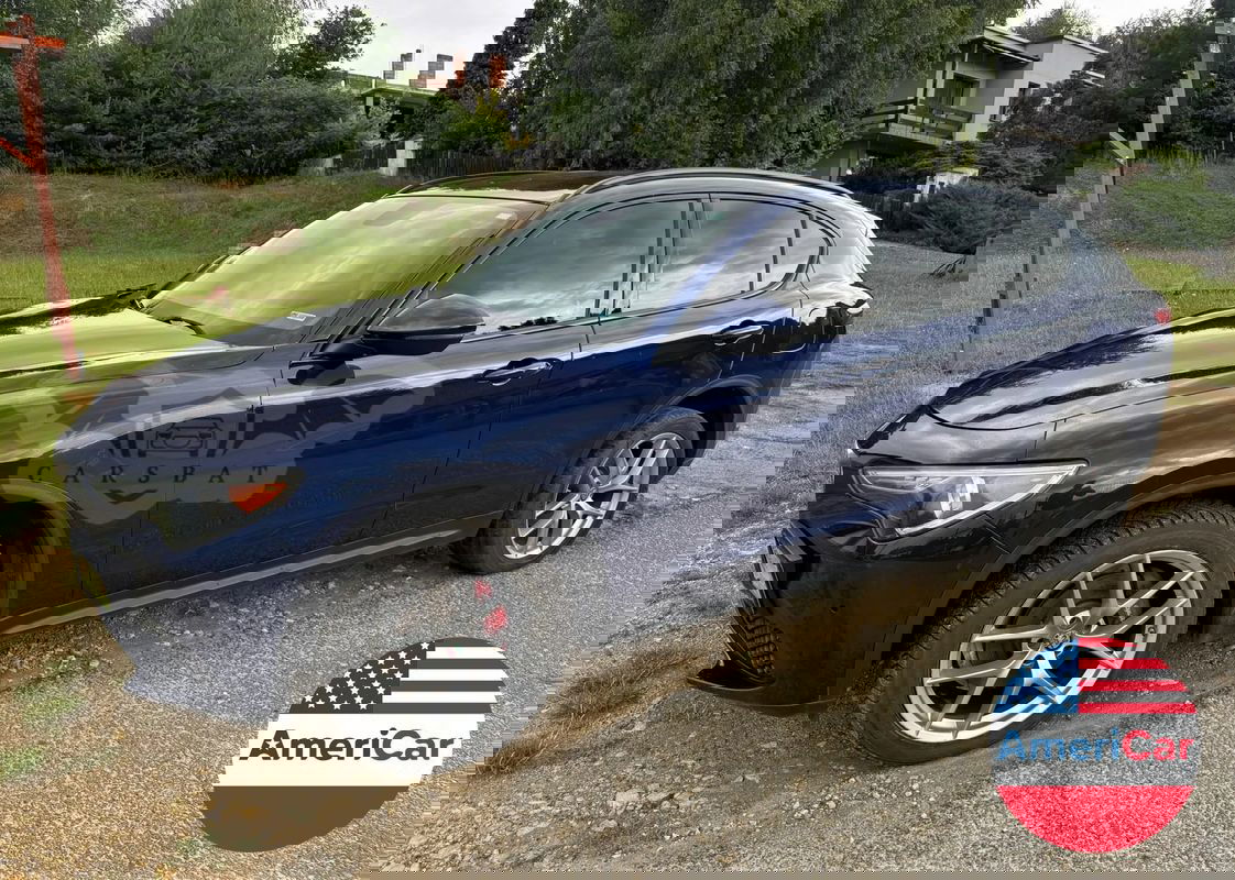 Alfa Romeo Stelvio 2.0 Turbo 16V AT8-Q4 Super 2018
