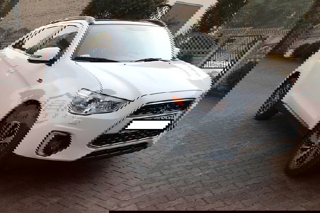 Mitsubishi ASX 1.6 Invite Navi 2015