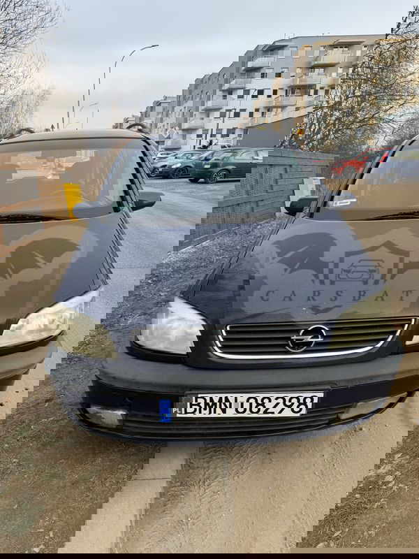 Opel Zafira A 2000