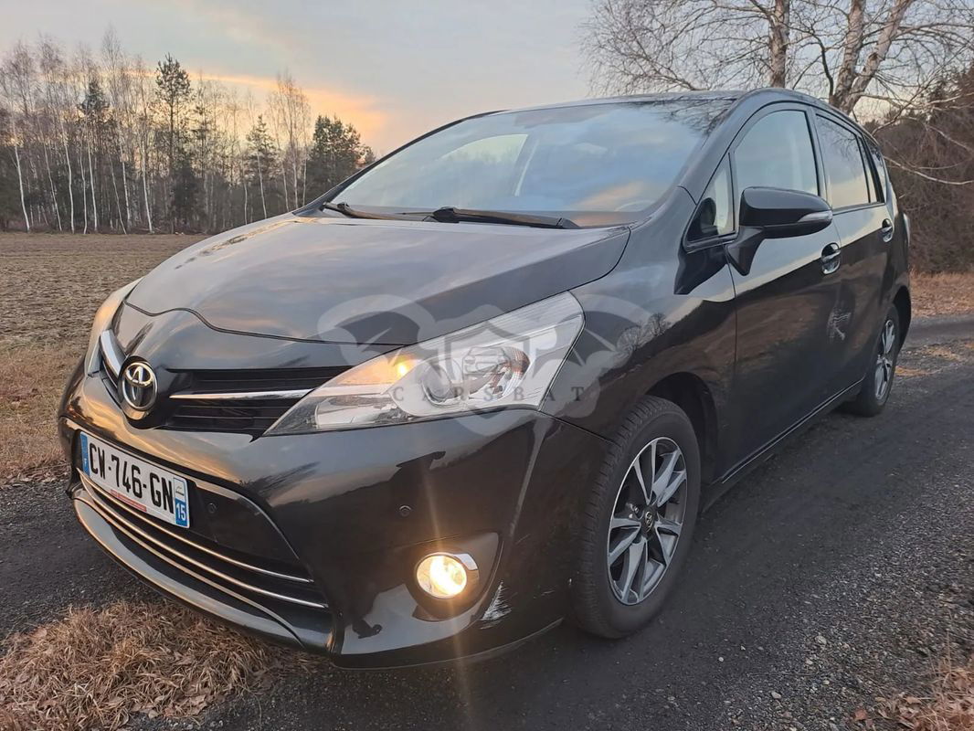 Toyota Verso 2.0 D-4D Prestige 2013