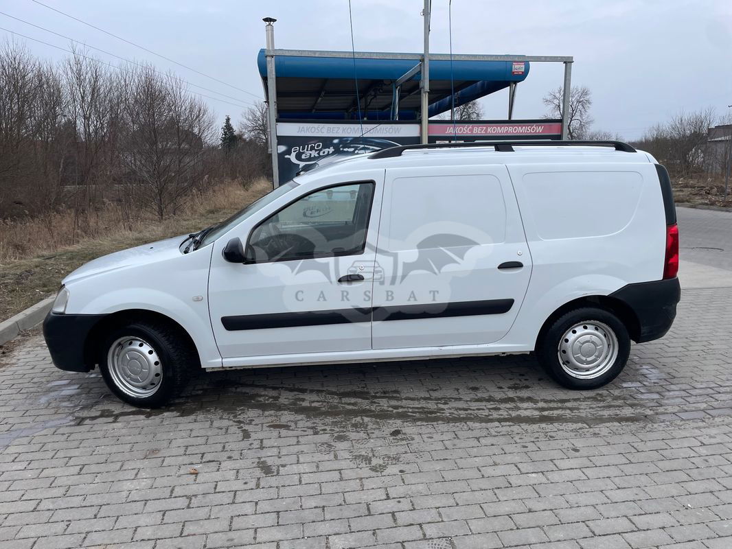 Dacia Logan 2011
