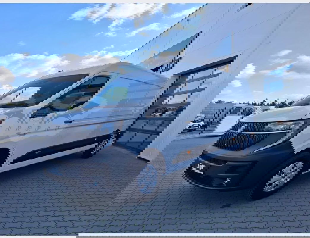Renault Master 2024