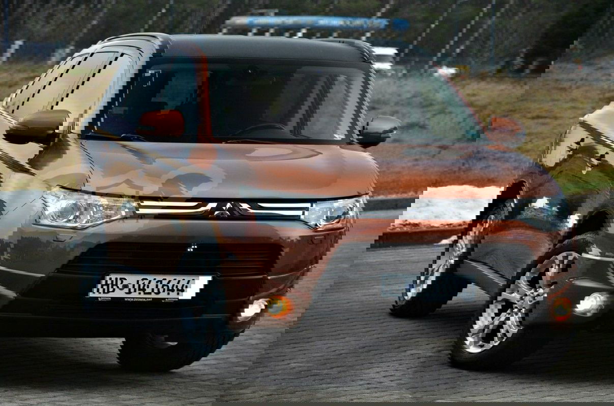 Mitsubishi Outlander III 2013