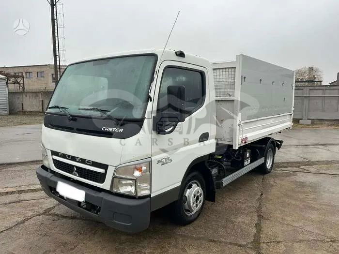 Mitsubishi Fuso Canter 2011