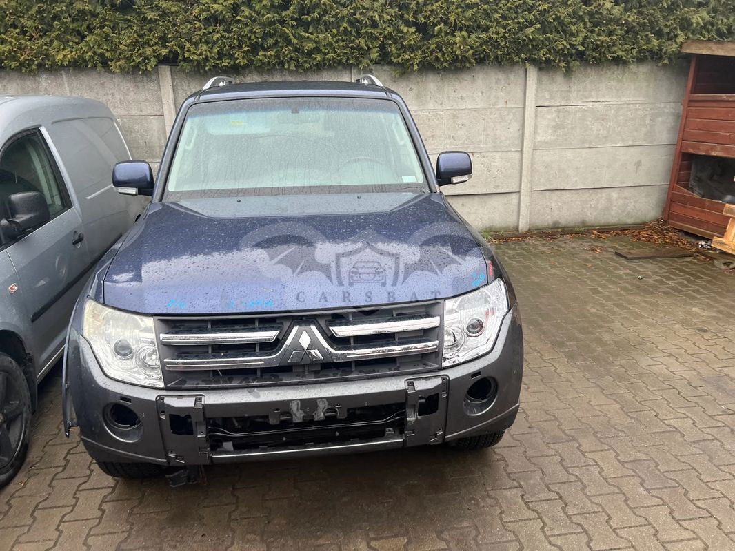 Mitsubishi Pajero IV 3.2 DID Instyle 2009