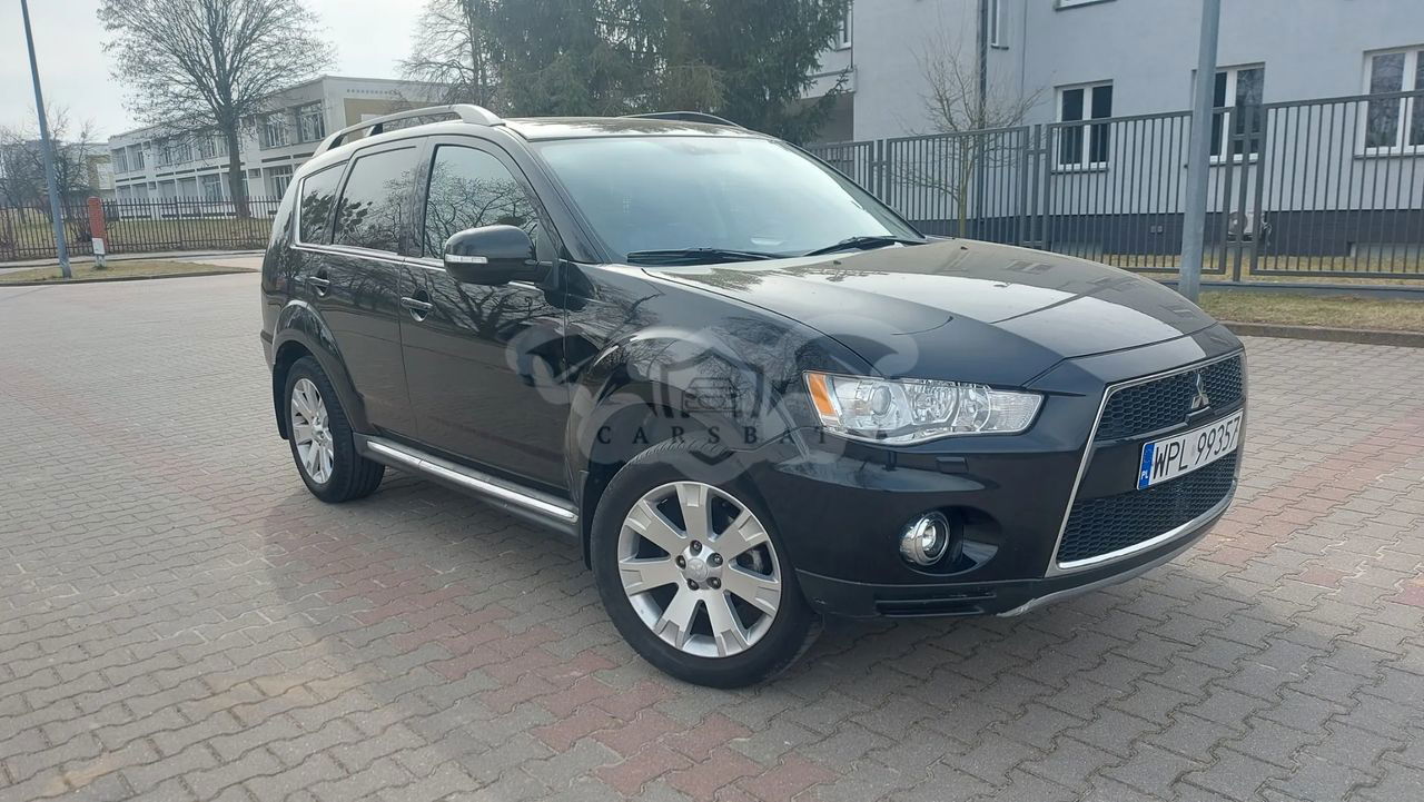 Mitsubishi Outlander II 2.0 Intense + NAVI 2WD EU5 CVT 2011