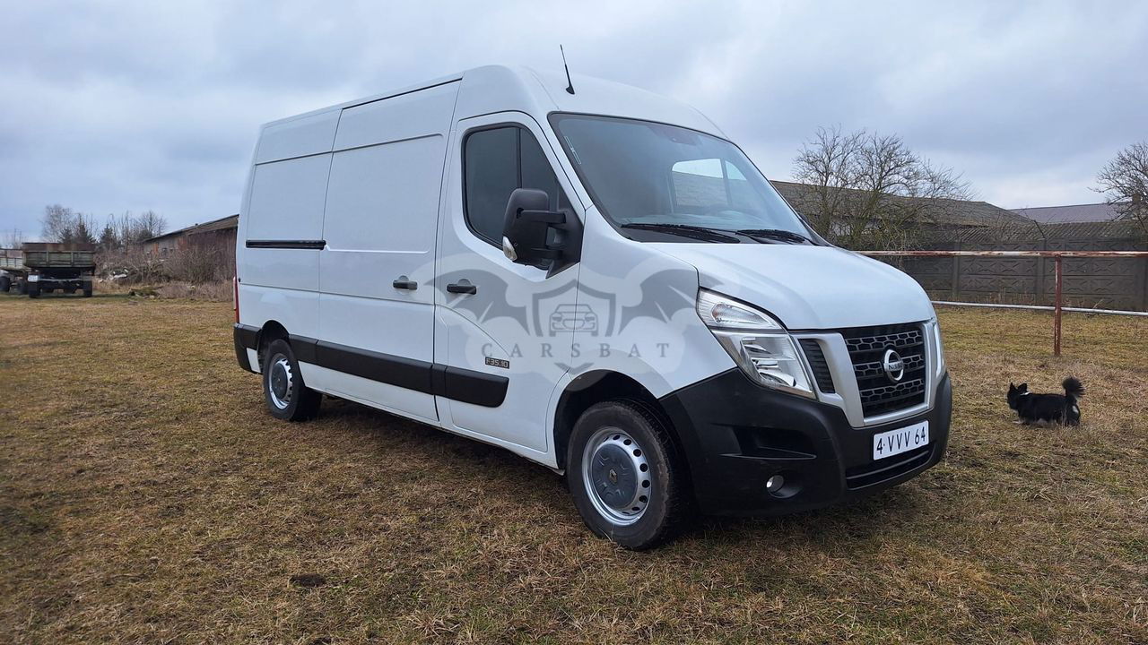 Nissan NV400 2012