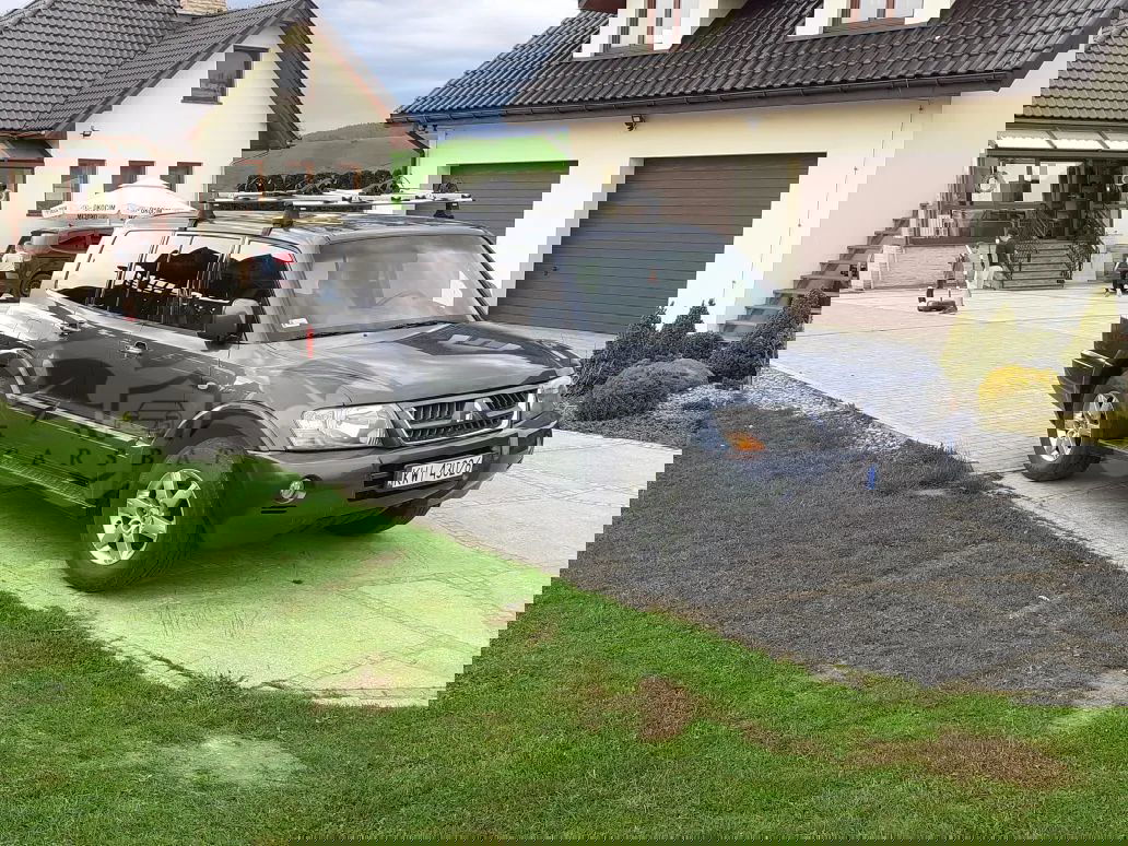 Mitsubishi Pajero III 2006