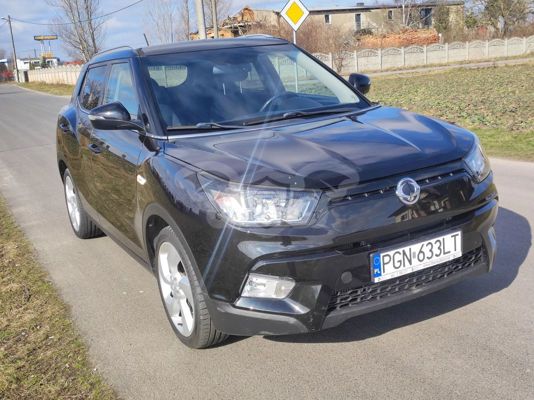 Ssangyong / KG Mobility Tivoli e-XDi 160 2WD Quartz 2016