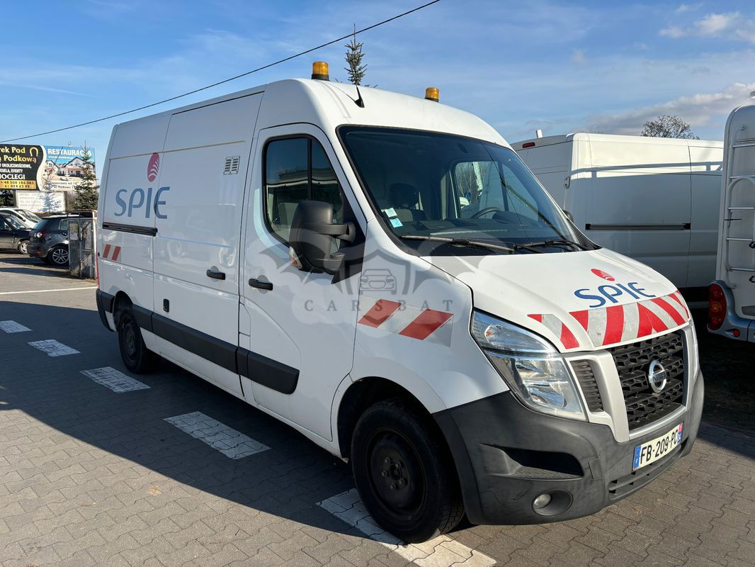 Nissan NV400 2018