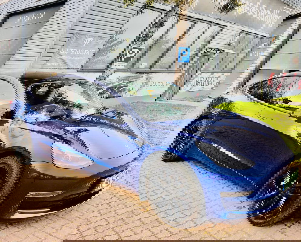 Tesla Model 3 Long Range AWD 2022