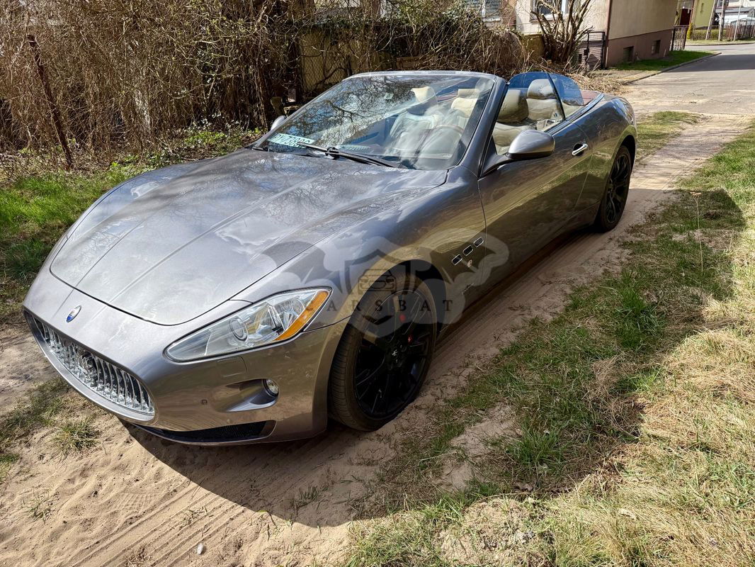 Maserati GranCabrio Sport 2012
