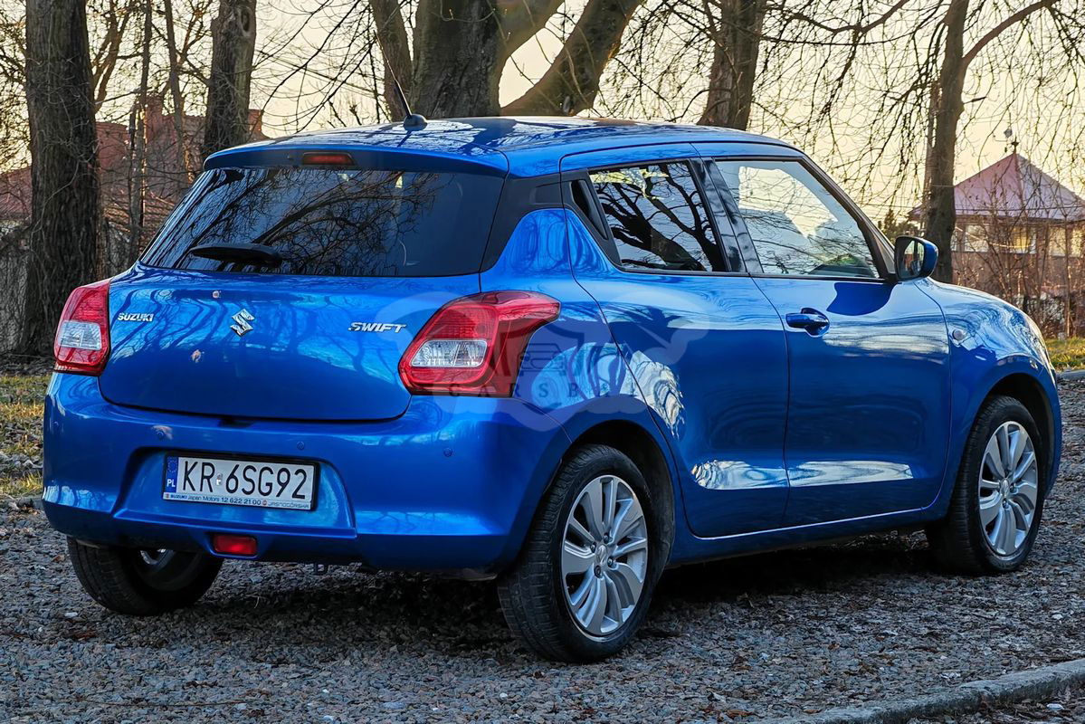 Suzuki Swift VI 1.2 Premium Plus CVT 2020