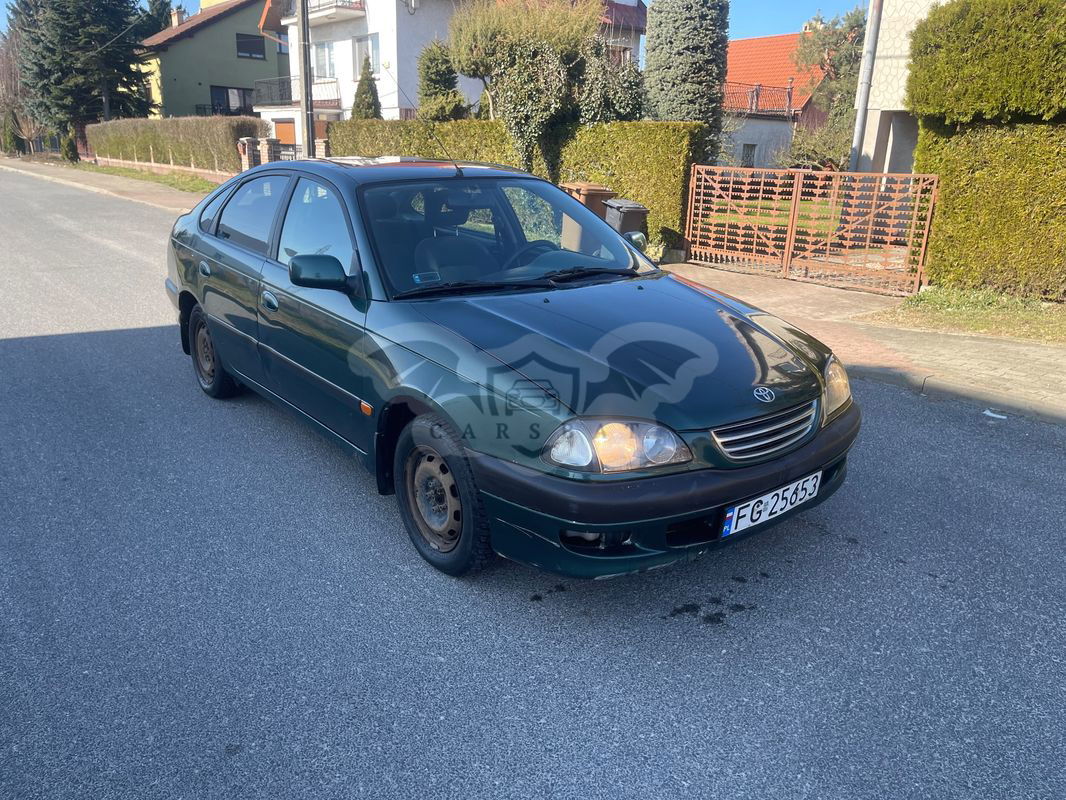 Toyota Avensis I 1.8 Terra 1999
