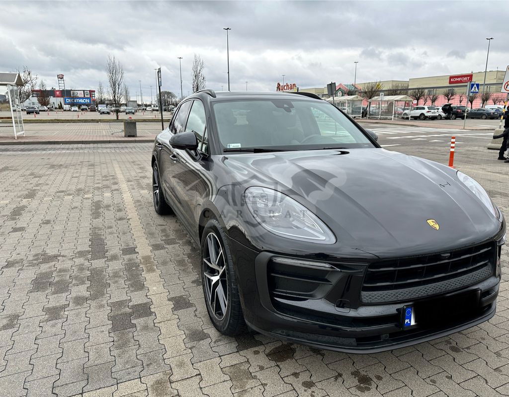 Porsche Macan I Standard 2022