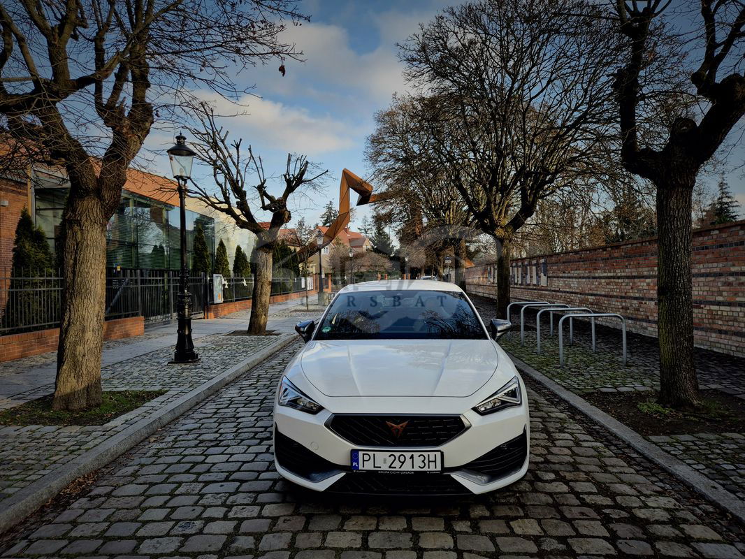 Cupra Leon 1.5 eTSI DSG 2021