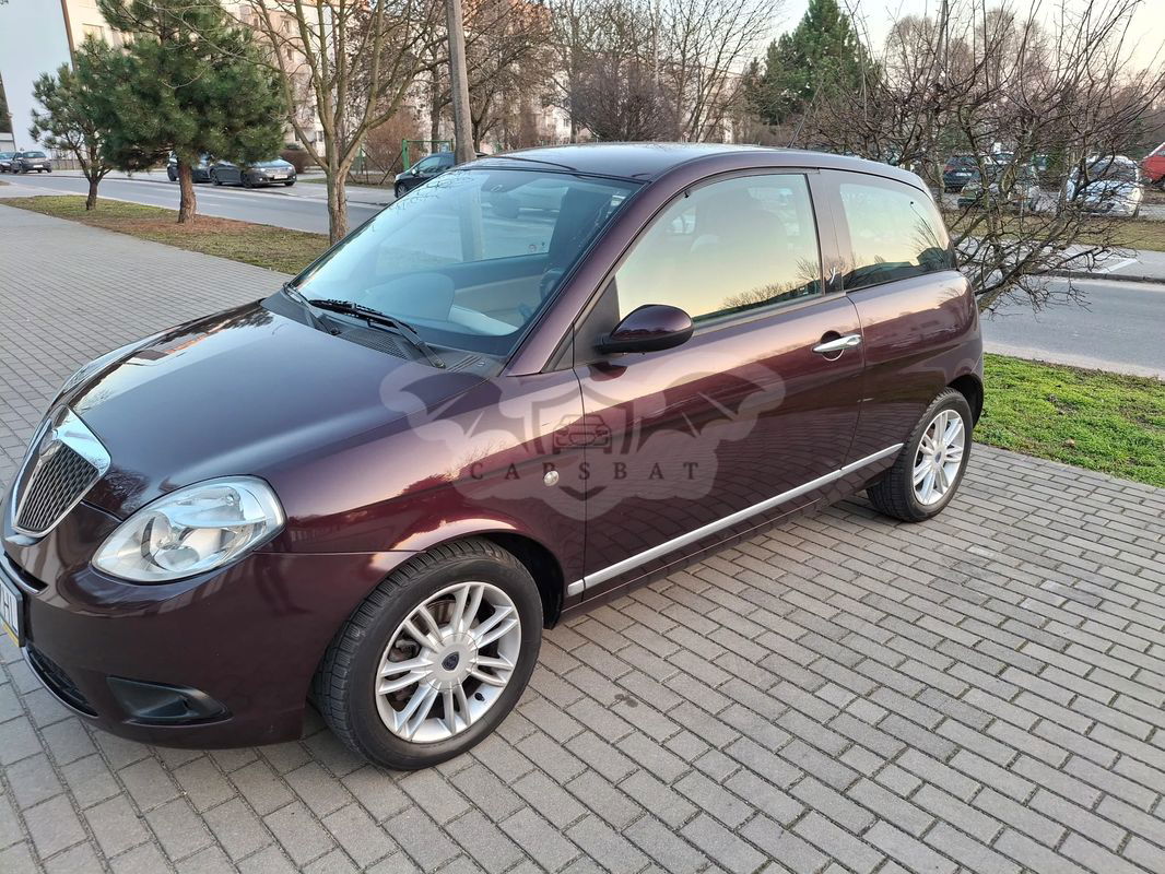 Lancia Ypsilon 1.4 8V Platino (5 os.) 2008