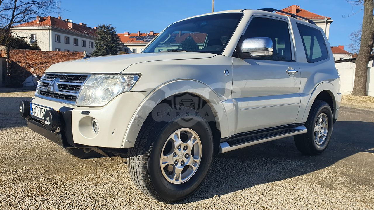 Mitsubishi Pajero IV 3.8 V6 Instyle 2011