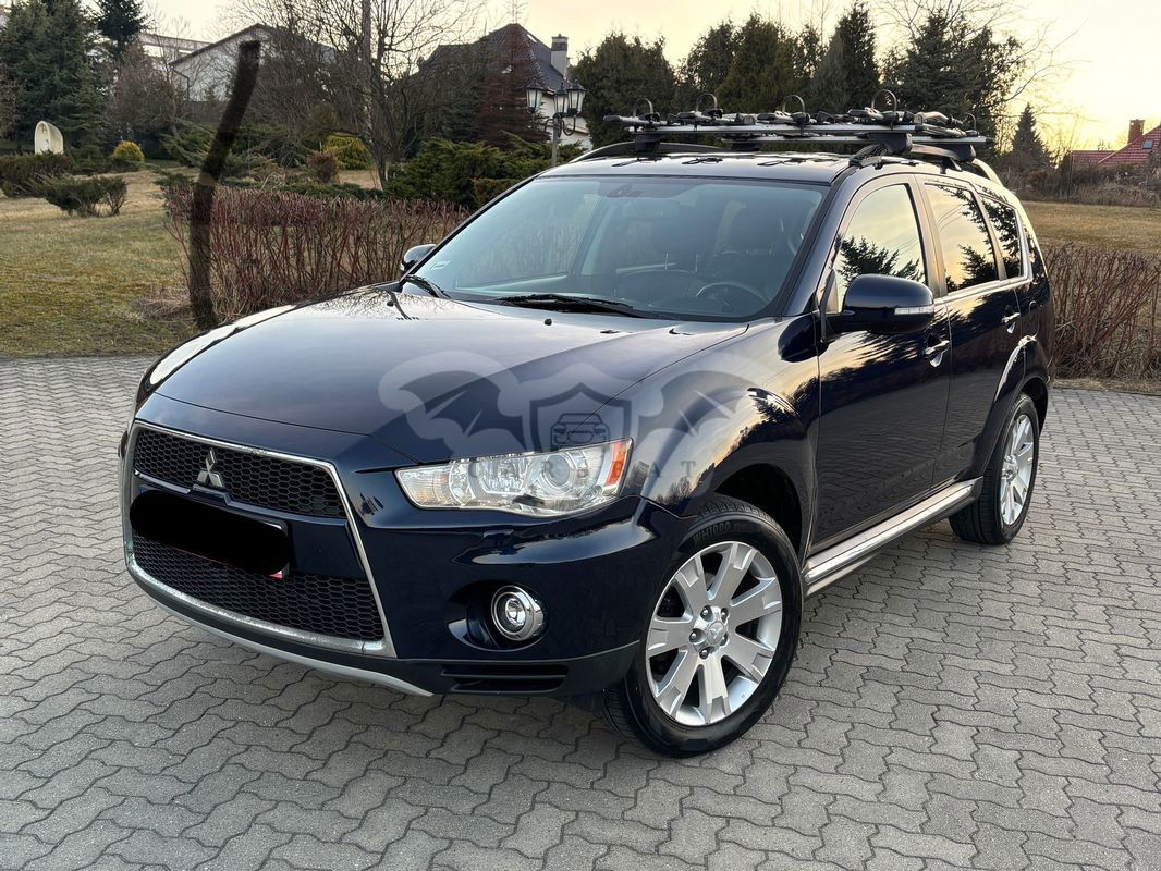 Mitsubishi Outlander II 2.0 Intense 2WD EU5 CVT 2012