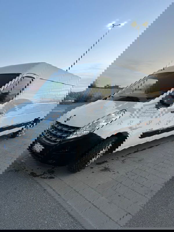 Renault Master 2012