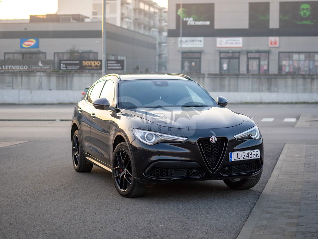 Alfa Romeo Stelvio 2.0 Turbo 16V AT8-Q4 Veloce Ti 2017
