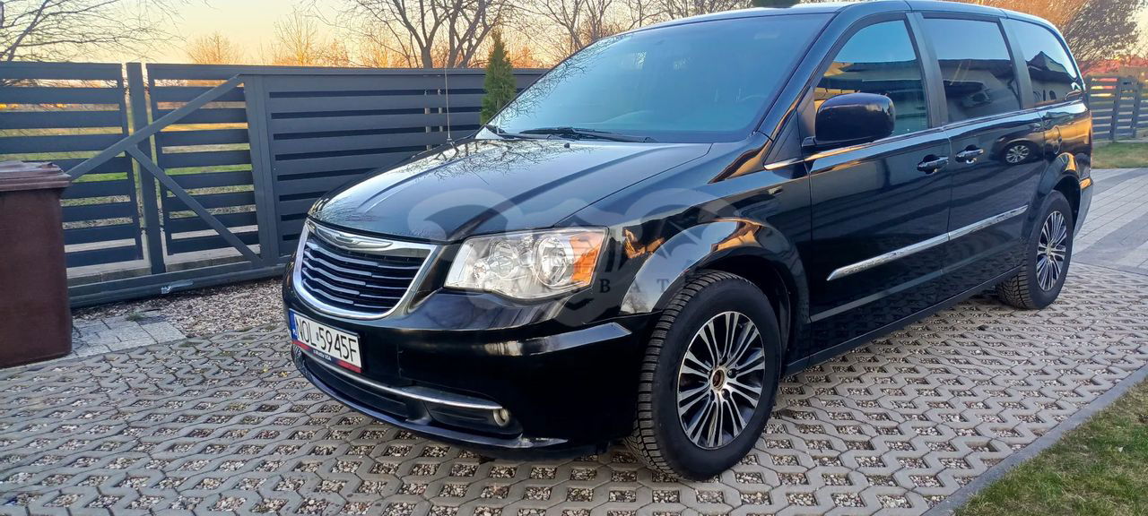 Chrysler Town & Country V 2013