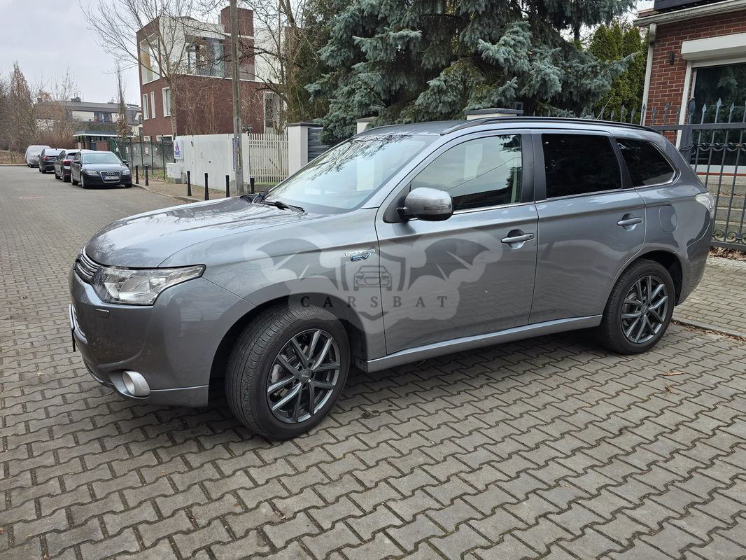 Mitsubishi Outlander III 2014