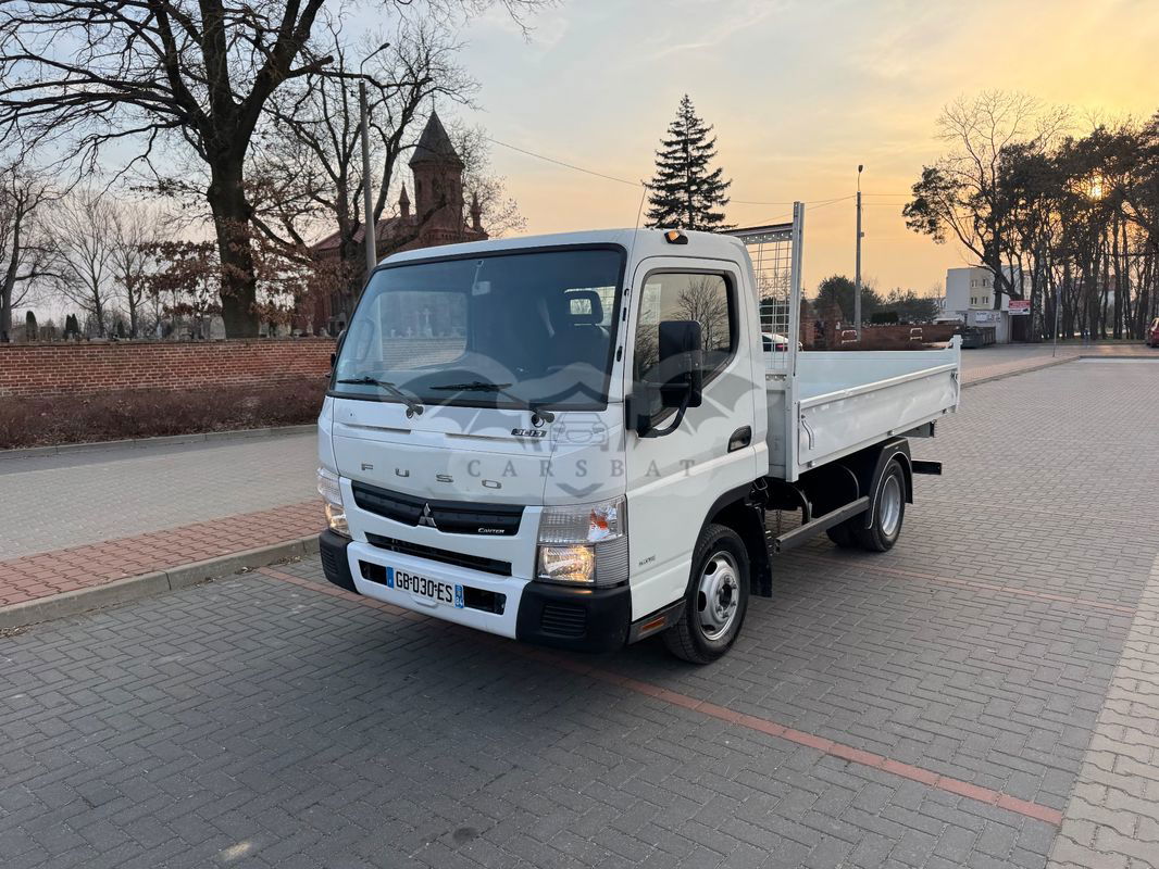 Mitsubishi Fuso Canter 2021