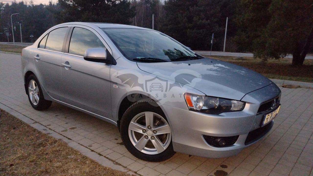 Mitsubishi Lancer IX 1.5 Invite 2009